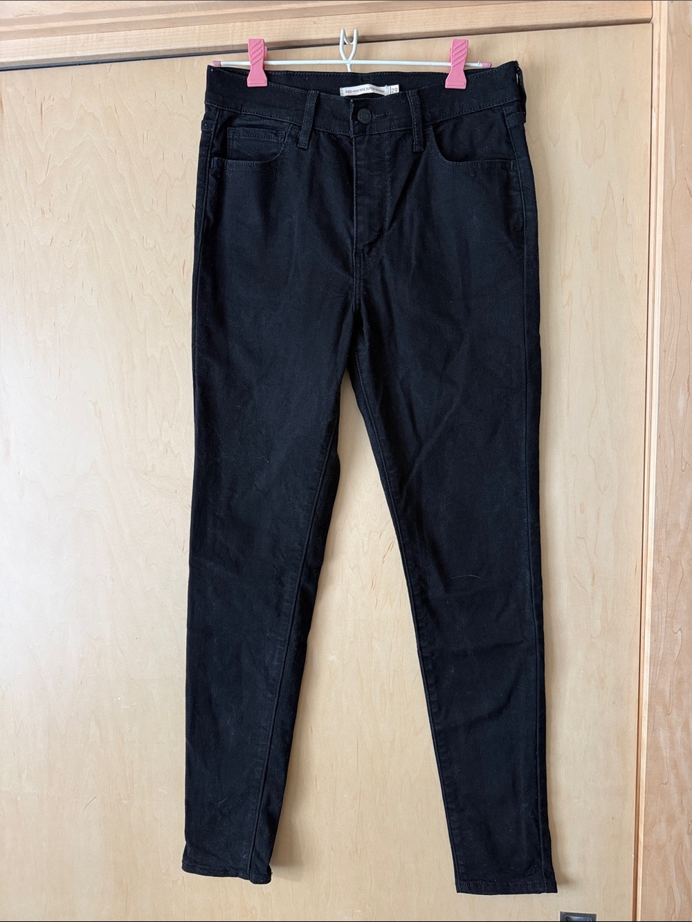 Levi's Women's Black Skinny Jeans